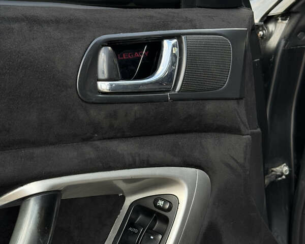 Сірий Субару Легасі, об'ємом двигуна 1.99 л та пробігом 232 тис. км за 6199 $, фото 17 на Automoto.ua