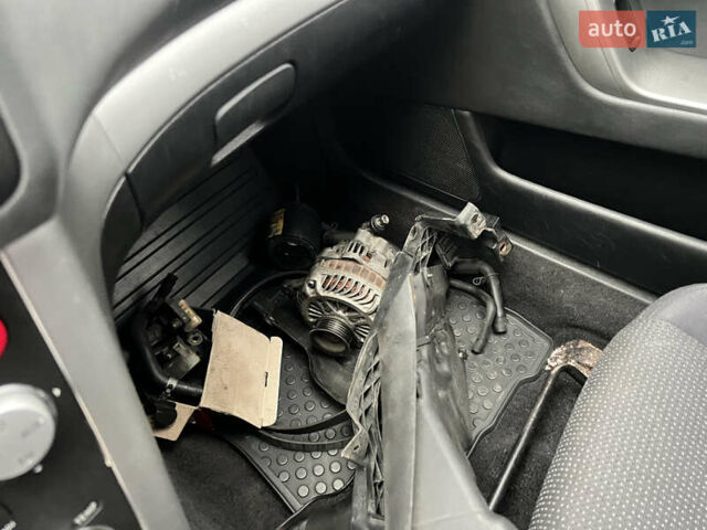 Серый Субару Легаси, объемом двигателя 2 л и пробегом 247 тыс. км за 3900 $, фото 23 на Automoto.ua