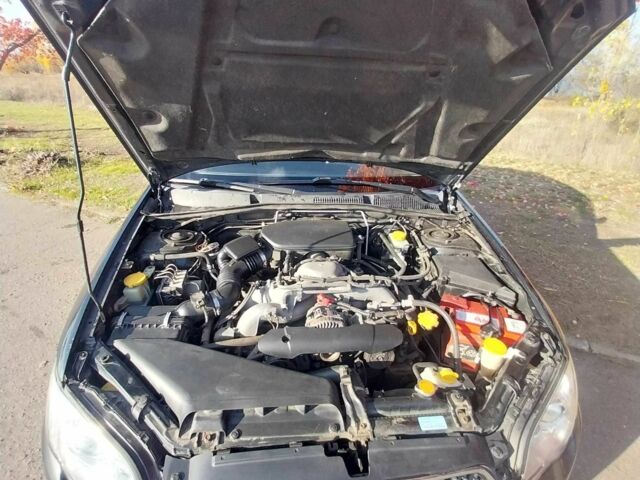 Серый Субару Легаси, объемом двигателя 2.5 л и пробегом 343 тыс. км за 5800 $, фото 8 на Automoto.ua