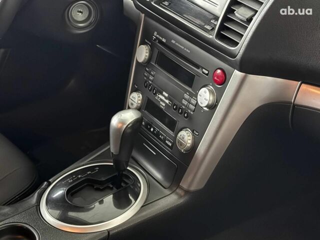 Сірий Субару Легасі, об'ємом двигуна 2 л та пробігом 320 тис. км за 6440 $, фото 12 на Automoto.ua