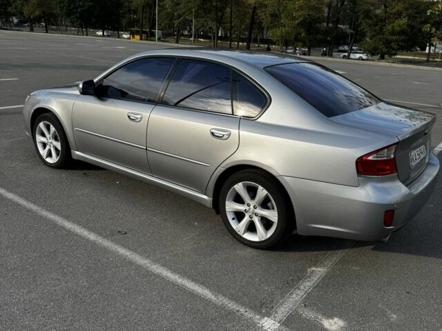 Серый Субару Легаси, объемом двигателя 2 л и пробегом 304 тыс. км за 6000 $, фото 8 на Automoto.ua