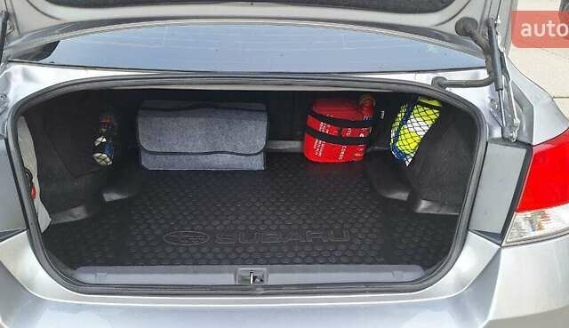 Сірий Субару Легасі, об'ємом двигуна 2.46 л та пробігом 198 тис. км за 7400 $, фото 6 на Automoto.ua