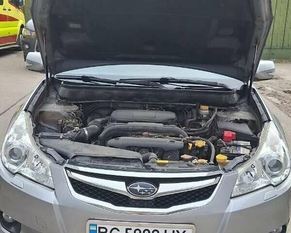 Сірий Субару Легасі, об'ємом двигуна 2.46 л та пробігом 198 тис. км за 7400 $, фото 7 на Automoto.ua