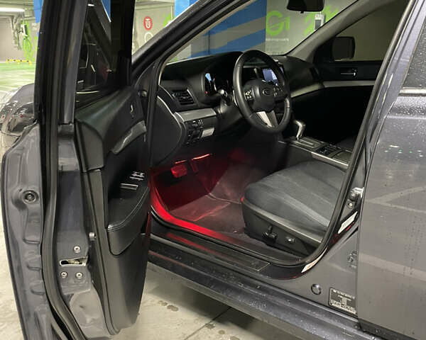 Серый Субару Легаси, объемом двигателя 2 л и пробегом 228 тыс. км за 9600 $, фото 33 на Automoto.ua