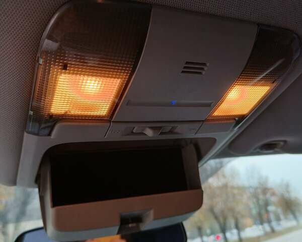 Сірий Субару Легасі, об'ємом двигуна 2.46 л та пробігом 219 тис. км за 8400 $, фото 25 на Automoto.ua