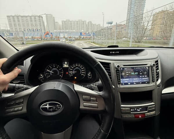 Сірий Субару Легасі, об'ємом двигуна 1.99 л та пробігом 248 тис. км за 6500 $, фото 1 на Automoto.ua