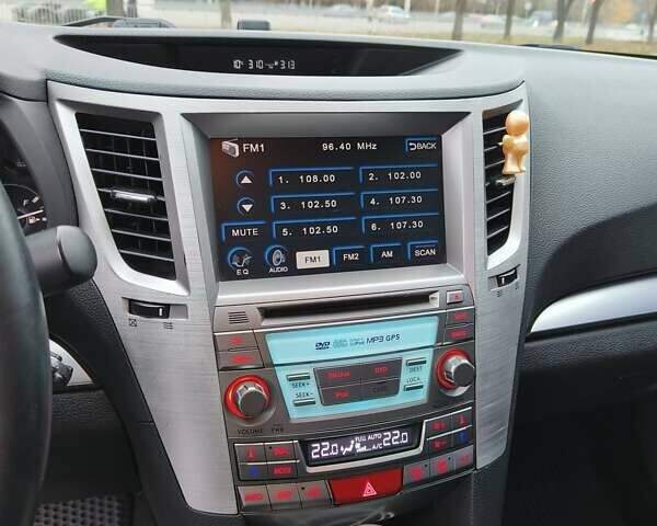 Сірий Субару Легасі, об'ємом двигуна 2.46 л та пробігом 219 тис. км за 8400 $, фото 22 на Automoto.ua