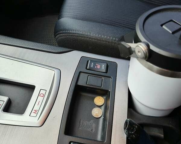 Сірий Субару Легасі, об'ємом двигуна 2.46 л та пробігом 219 тис. км за 8400 $, фото 24 на Automoto.ua