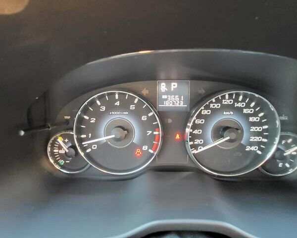 Сірий Субару Легасі, об'ємом двигуна 2 л та пробігом 195 тис. км за 8000 $, фото 9 на Automoto.ua