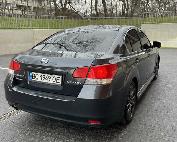 Серый Субару Легаси, объемом двигателя 2 л и пробегом 228 тыс. км за 9600 $, фото 11 на Automoto.ua