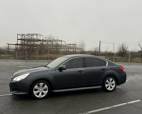 Сірий Субару Легасі, об'ємом двигуна 1.99 л та пробігом 248 тис. км за 6500 $, фото 16 на Automoto.ua