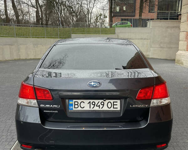 Серый Субару Легаси, объемом двигателя 2 л и пробегом 228 тыс. км за 9600 $, фото 10 на Automoto.ua