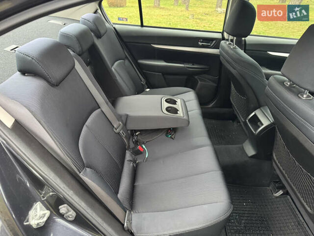 Сірий Субару Легасі, об'ємом двигуна 2 л та пробігом 200 тис. км за 8200 $, фото 22 на Automoto.ua
