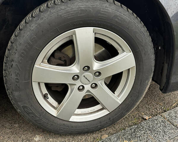 Сірий Субару Легасі, об'ємом двигуна 2 л та пробігом 200 тис. км за 8200 $, фото 15 на Automoto.ua