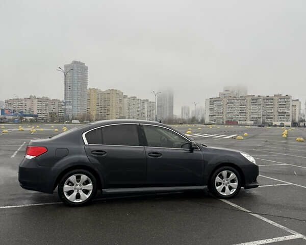 Сірий Субару Легасі, об'ємом двигуна 1.99 л та пробігом 248 тис. км за 6500 $, фото 27 на Automoto.ua