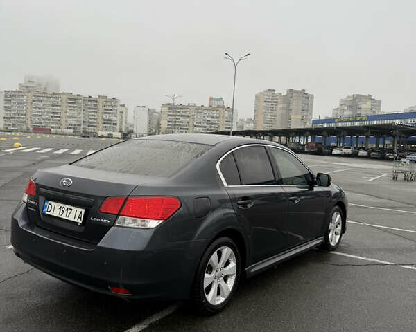 Сірий Субару Легасі, об'ємом двигуна 1.99 л та пробігом 248 тис. км за 6500 $, фото 7 на Automoto.ua