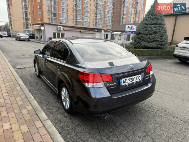 Серый Субару Легаси, объемом двигателя 2.5 л и пробегом 190 тыс. км за 6499 $, фото 12 на Automoto.ua