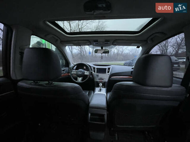 Сірий Субару Легасі, об'ємом двигуна 3.63 л та пробігом 152 тис. км за 8500 $, фото 14 на Automoto.ua