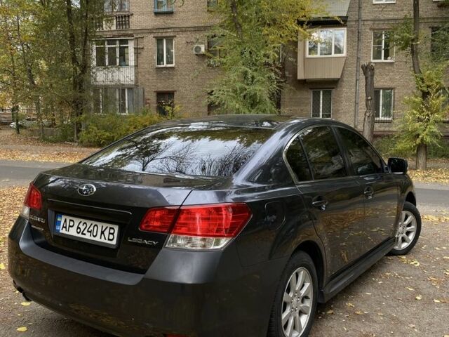 Субару Легаси 2011 в Запорожье на Automoto.ua Серый Субару Легаси, объемом двигателя 2 л и пробегом 175 тыс. км за 7500 $, фото 3 на Automoto.ua