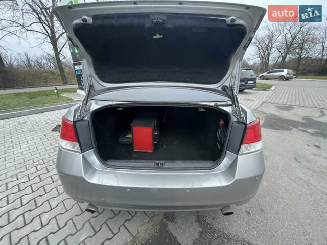 Сірий Субару Легасі, об'ємом двигуна 3.63 л та пробігом 152 тис. км за 8500 $, фото 16 на Automoto.ua