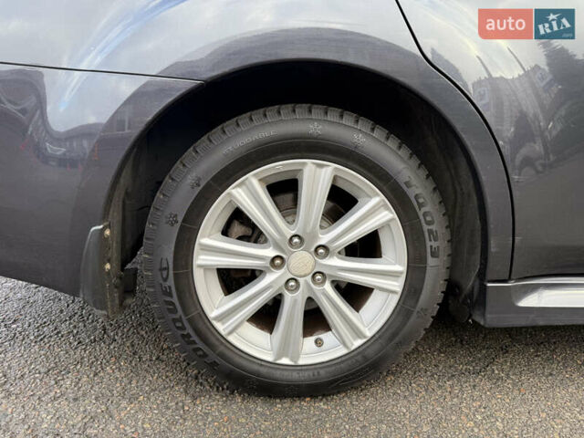 Серый Субару Легаси, объемом двигателя 2.5 л и пробегом 190 тыс. км за 6499 $, фото 34 на Automoto.ua