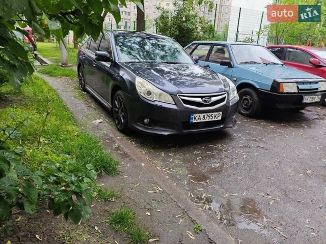 Сірий Субару Легасі, об'ємом двигуна 2.46 л та пробігом 210 тис. км за 8500 $, фото 8 на Automoto.ua