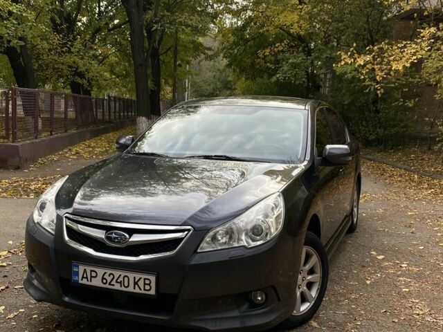 Субару Легаси 2011 в Запорожье на Automoto.ua Серый Субару Легаси, объемом двигателя 2 л и пробегом 175 тыс. км за 7500 $, фото 1 на Automoto.ua