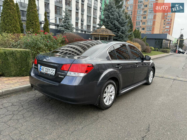 Серый Субару Легаси, объемом двигателя 2.46 л и пробегом 190 тыс. км за 5999 $, фото 8 на Automoto.ua