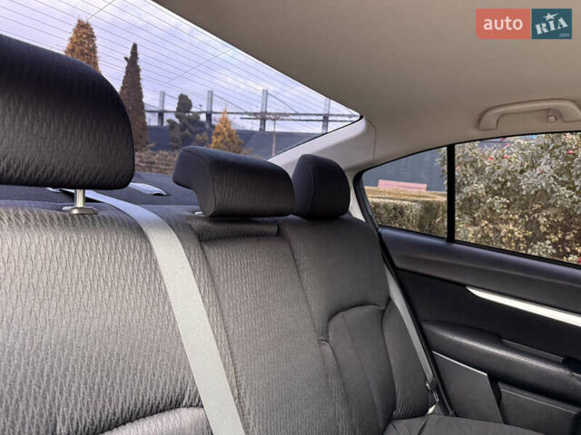 Серый Субару Легаси, объемом двигателя 2.5 л и пробегом 190 тыс. км за 6499 $, фото 22 на Automoto.ua