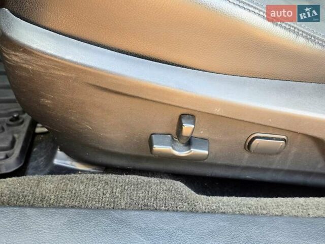 Сірий Субару Легасі, об'ємом двигуна 2.5 л та пробігом 219 тис. км за 7300 $, фото 11 на Automoto.ua