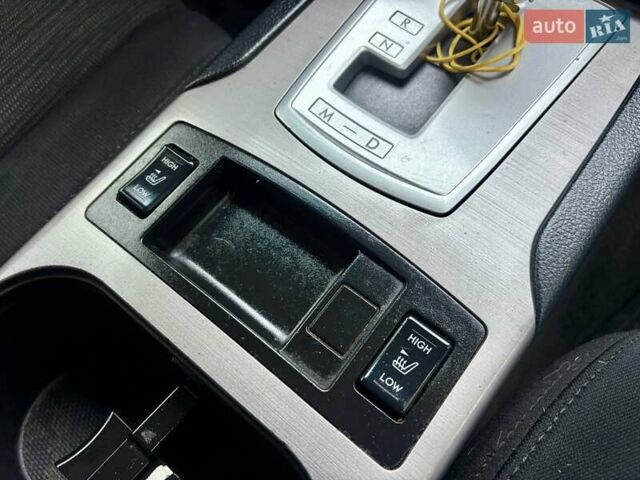 Сірий Субару Легасі, об'ємом двигуна 2.46 л та пробігом 259 тис. км за 5900 $, фото 44 на Automoto.ua