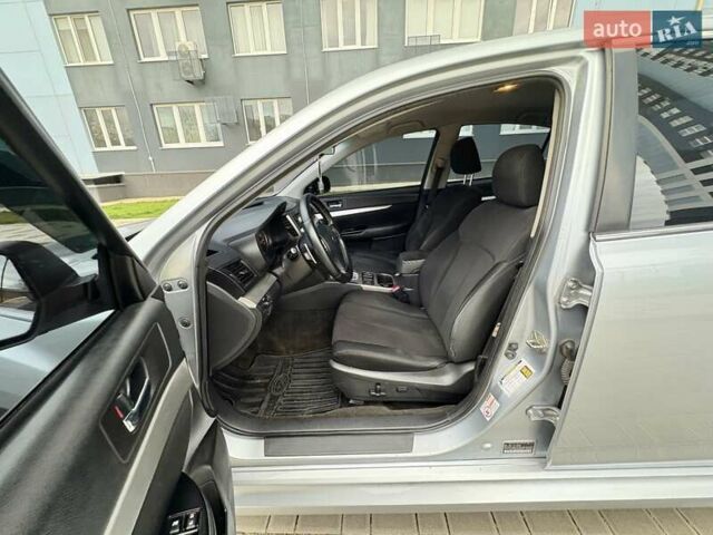 Сірий Субару Легасі, об'ємом двигуна 2.46 л та пробігом 259 тис. км за 5900 $, фото 33 на Automoto.ua