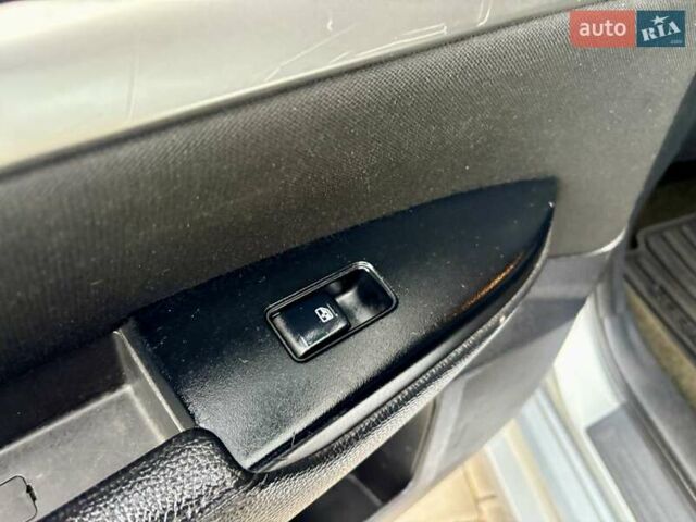 Сірий Субару Легасі, об'ємом двигуна 2.46 л та пробігом 259 тис. км за 5900 $, фото 56 на Automoto.ua