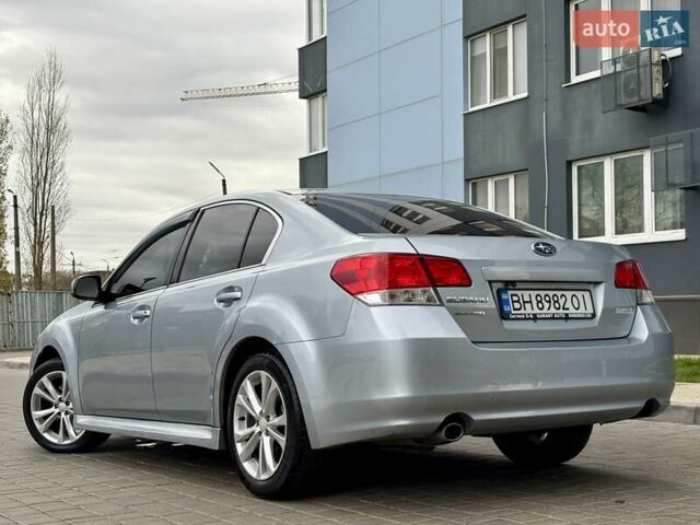 Сірий Субару Легасі, об'ємом двигуна 2.46 л та пробігом 259 тис. км за 5900 $, фото 10 на Automoto.ua