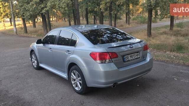 Сірий Субару Легасі, об'ємом двигуна 2.5 л та пробігом 94 тис. км за 9999 $, фото 5 на Automoto.ua