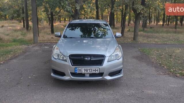 Сірий Субару Легасі, об'ємом двигуна 2.5 л та пробігом 94 тис. км за 9999 $, фото 3 на Automoto.ua