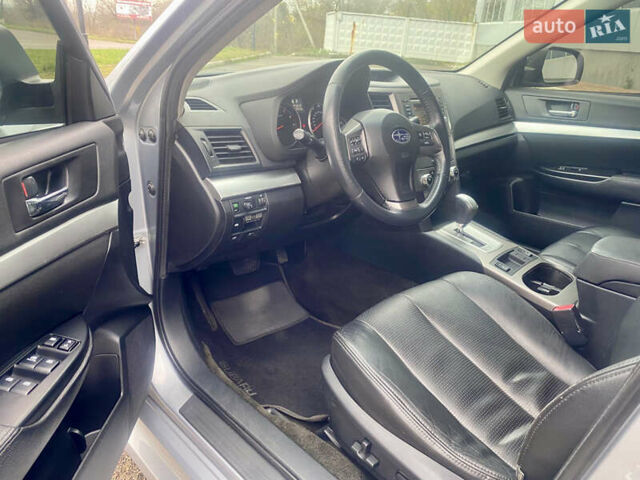 Серый Субару Легаси, объемом двигателя 2.46 л и пробегом 162 тыс. км за 8400 $, фото 29 на Automoto.ua