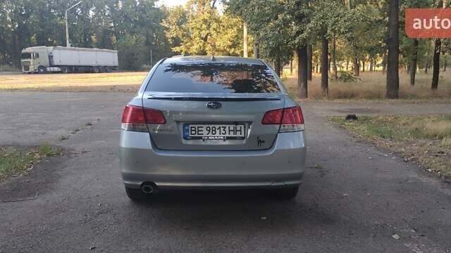 Сірий Субару Легасі, об'ємом двигуна 2.5 л та пробігом 94 тис. км за 9999 $, фото 4 на Automoto.ua