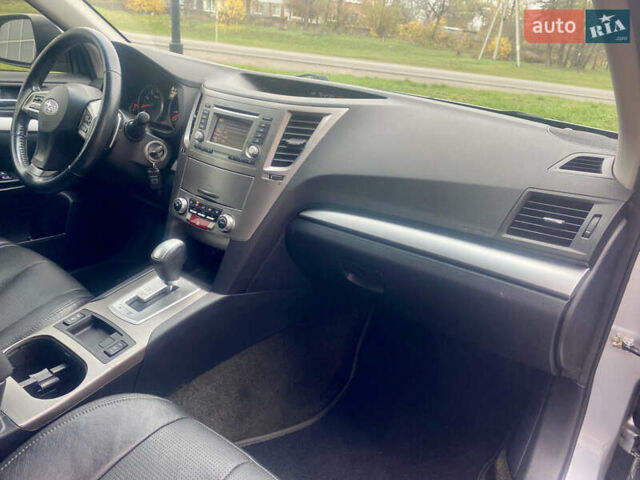 Серый Субару Легаси, объемом двигателя 2.46 л и пробегом 162 тыс. км за 8400 $, фото 36 на Automoto.ua