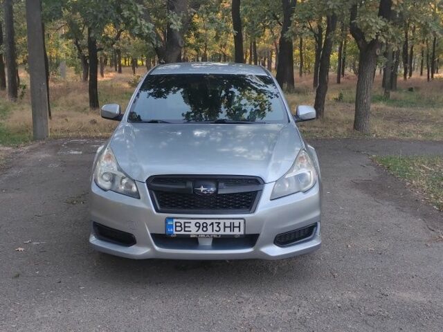 Сірий Субару Легасі, об'ємом двигуна 2.5 л та пробігом 150 тис. км за 10500 $, фото 3 на Automoto.ua