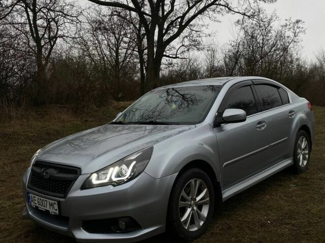 Сірий Субару Легасі, об'ємом двигуна 2.5 л та пробігом 192 тис. км за 8800 $, фото 2 на Automoto.ua