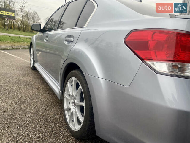 Серый Субару Легаси, объемом двигателя 2.46 л и пробегом 162 тыс. км за 8400 $, фото 26 на Automoto.ua