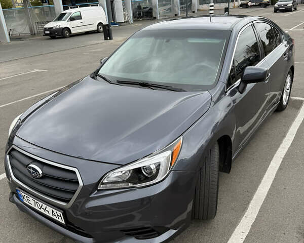 Сірий Субару Легасі, об'ємом двигуна 2.5 л та пробігом 195 тис. км за 12500 $, фото 1 на Automoto.ua