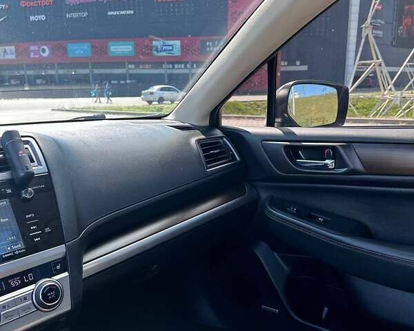 Сірий Субару Легасі, об'ємом двигуна 3.63 л та пробігом 180 тис. км за 13000 $, фото 23 на Automoto.ua