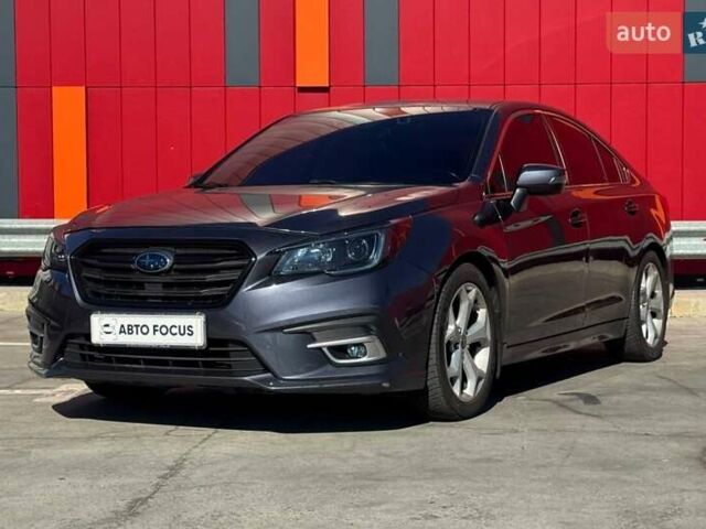Серый Субару Легаси, объемом двигателя 3.63 л и пробегом 183 тыс. км за 12990 $, фото 3 на Automoto.ua