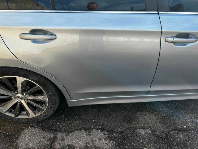 Сірий Субару Легасі, об'ємом двигуна 2.5 л та пробігом 315 тис. км за 10500 $, фото 12 на Automoto.ua