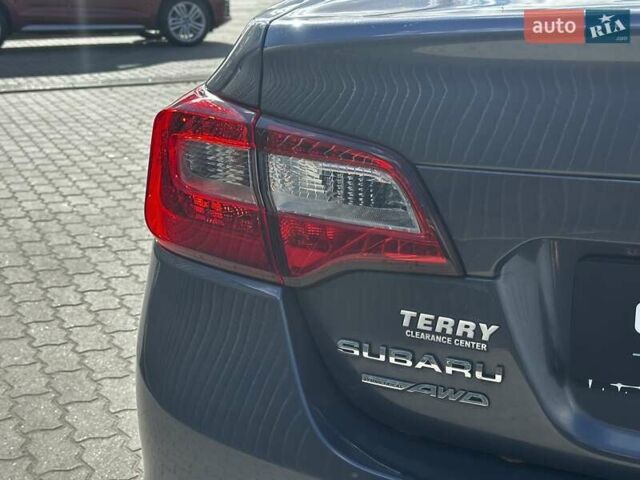 Субару Легасі 2015 у Львові на Automoto.ua Сірий Субару Легасі, об'ємом двигуна 2.46 л та пробігом 181 тис. км за 9999 $, фото 7 на Automoto.ua