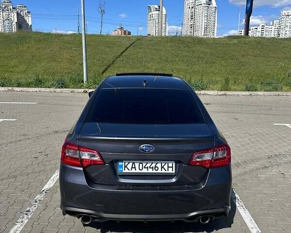 Сірий Субару Легасі, об'ємом двигуна 3.63 л та пробігом 180 тис. км за 13000 $, фото 11 на Automoto.ua