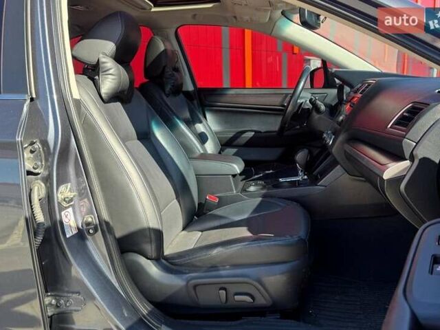 Серый Субару Легаси, объемом двигателя 3.63 л и пробегом 184 тыс. км за 10490 $, фото 11 на Automoto.ua