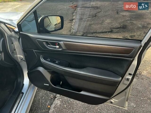 Сірий Субару Легасі, об'ємом двигуна 2.46 л та пробігом 319 тис. км за 10500 $, фото 20 на Automoto.ua